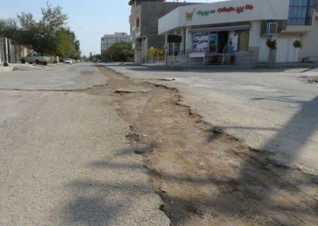 چاله های به جا مانده از حفاری آبفا …. چه کسی پاسخگو است؟